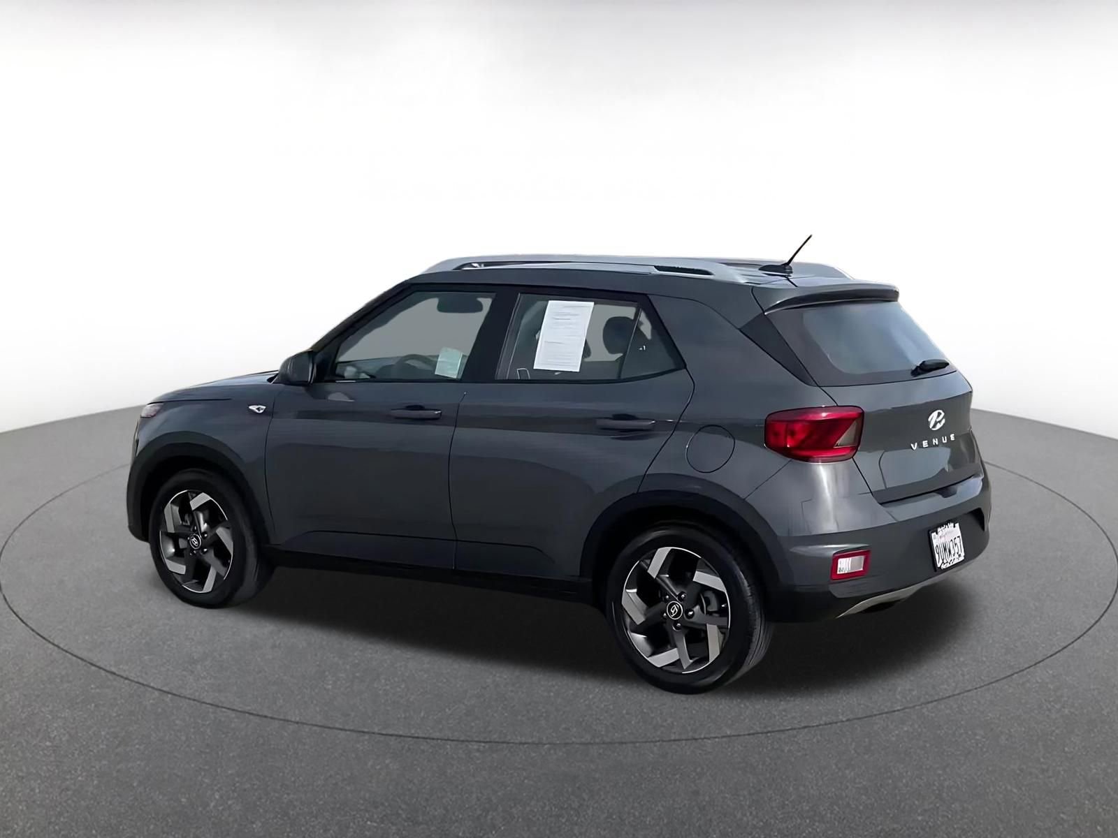 Thumbnail: 2025 Hyundai Venue - 10