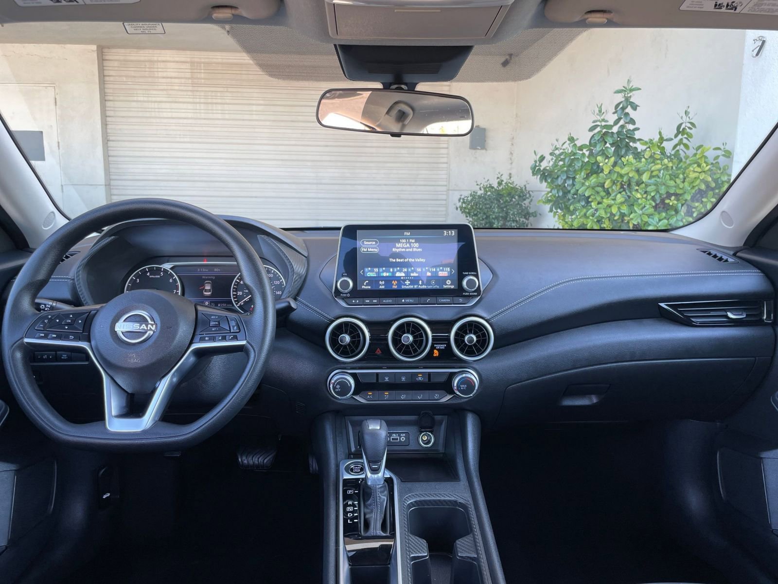 Thumbnail: 2025 Nissan Sentra - 32