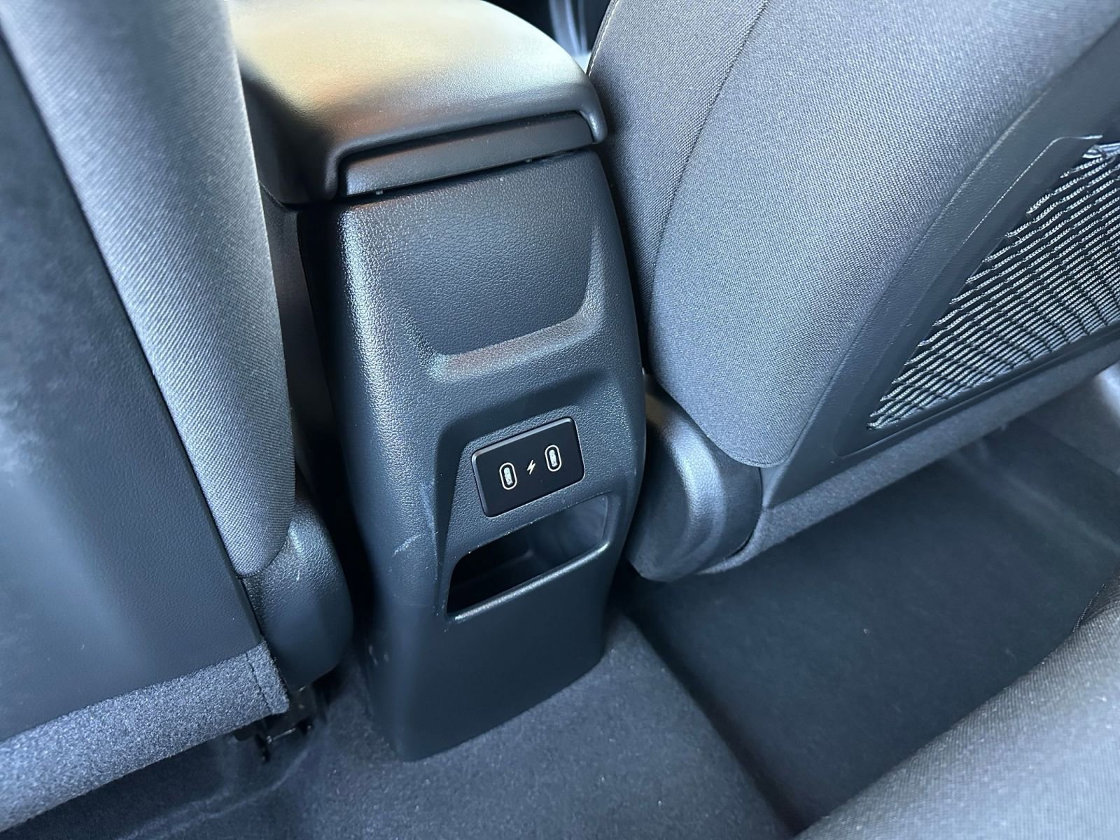 Thumbnail: 2025 Hyundai Venue - 22