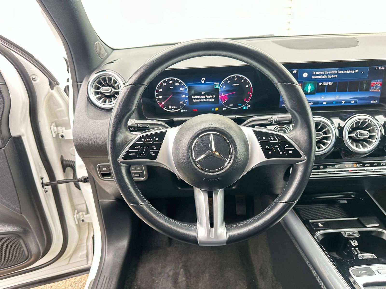 Thumbnail: 2025 Mercedes-Benz GLA - 28