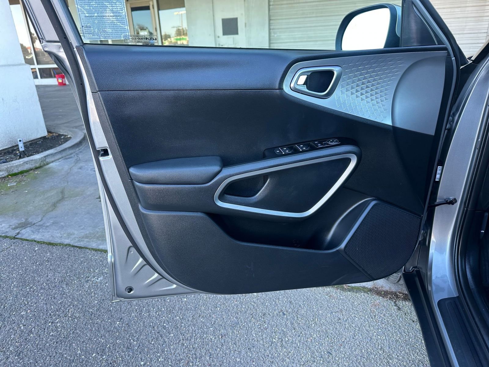 Thumbnail: 2025 Kia Soul - 20