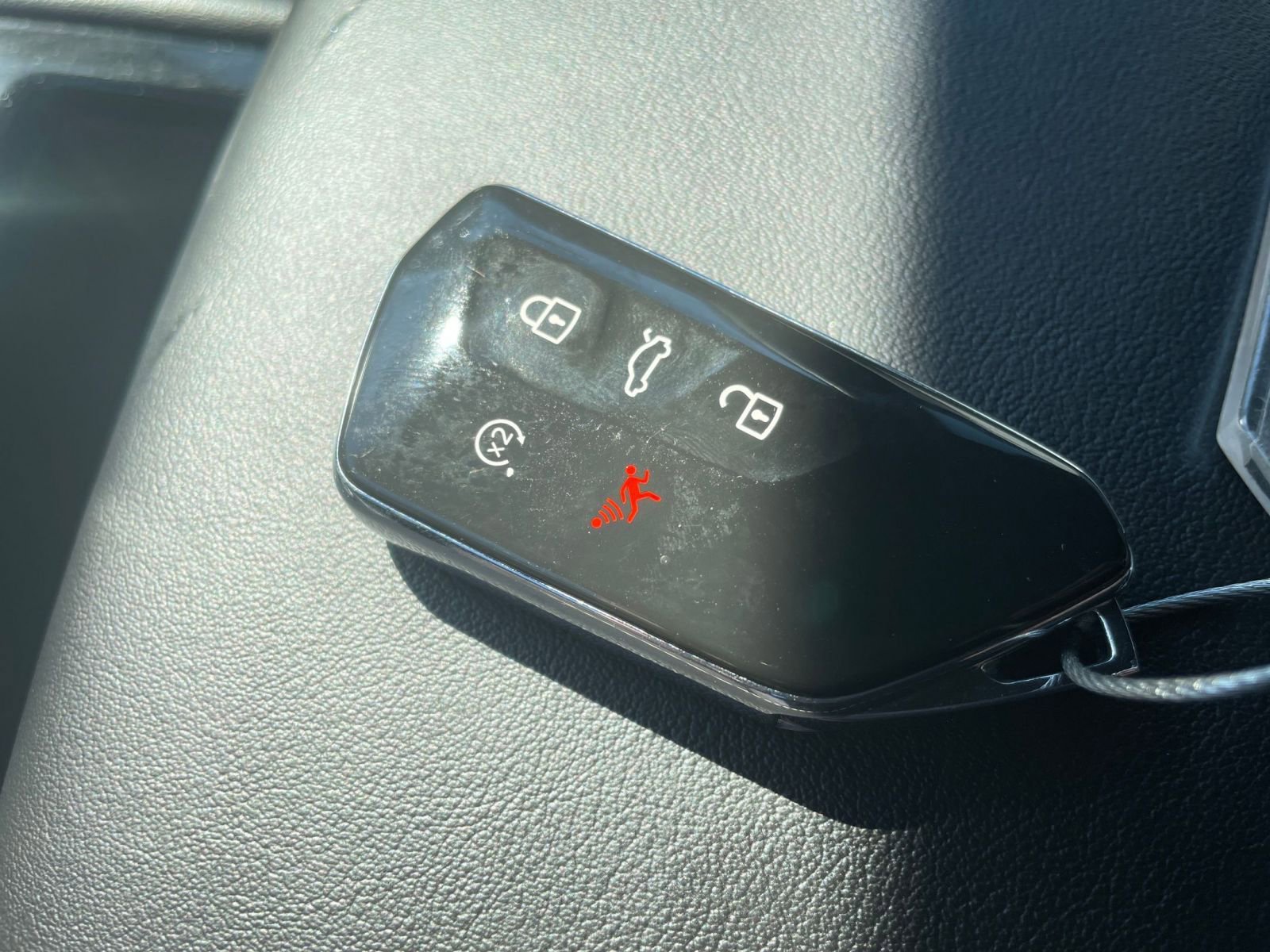 Thumbnail: 2025 Volkswagen Atlas - 27