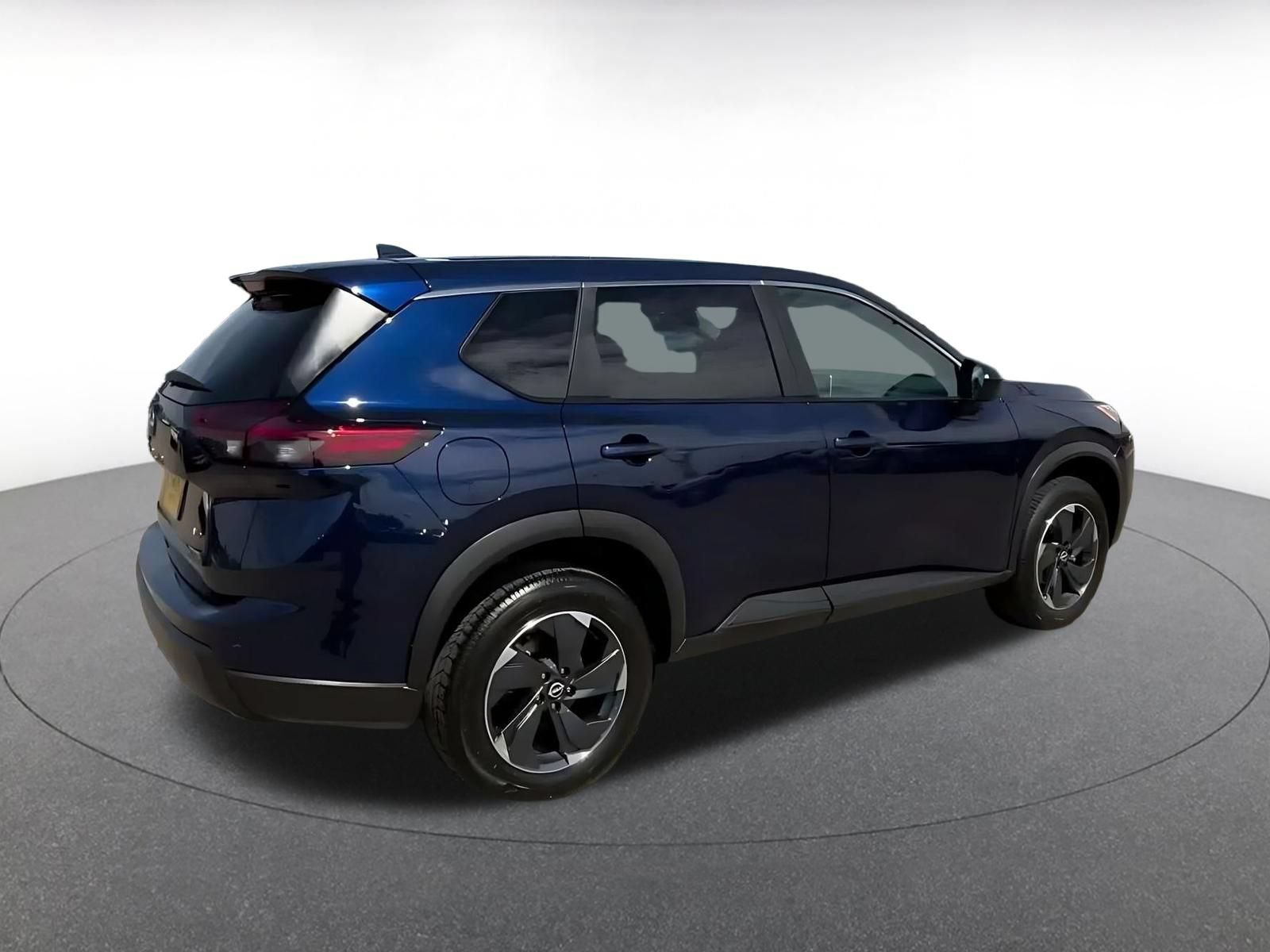 Thumbnail: 2025 Nissan Rogue - 15