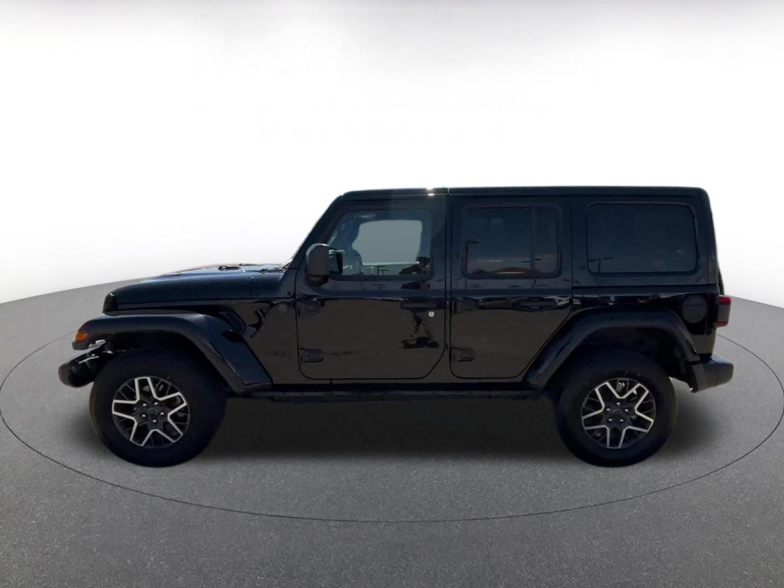 Thumbnail: 2025 Jeep Wrangler - 9