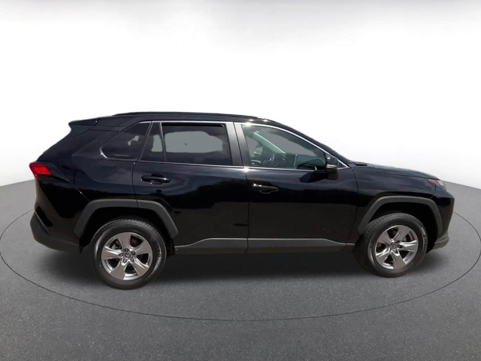 Thumbnail: 2025 Toyota RAV4 - 16