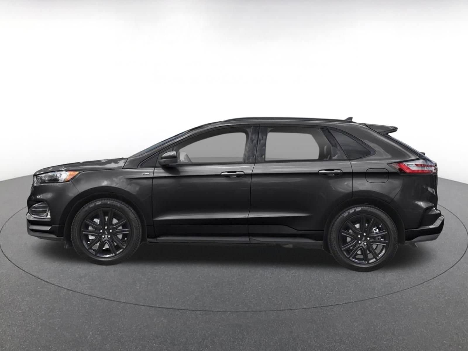 Thumbnail: 2024 Ford Edge - 3