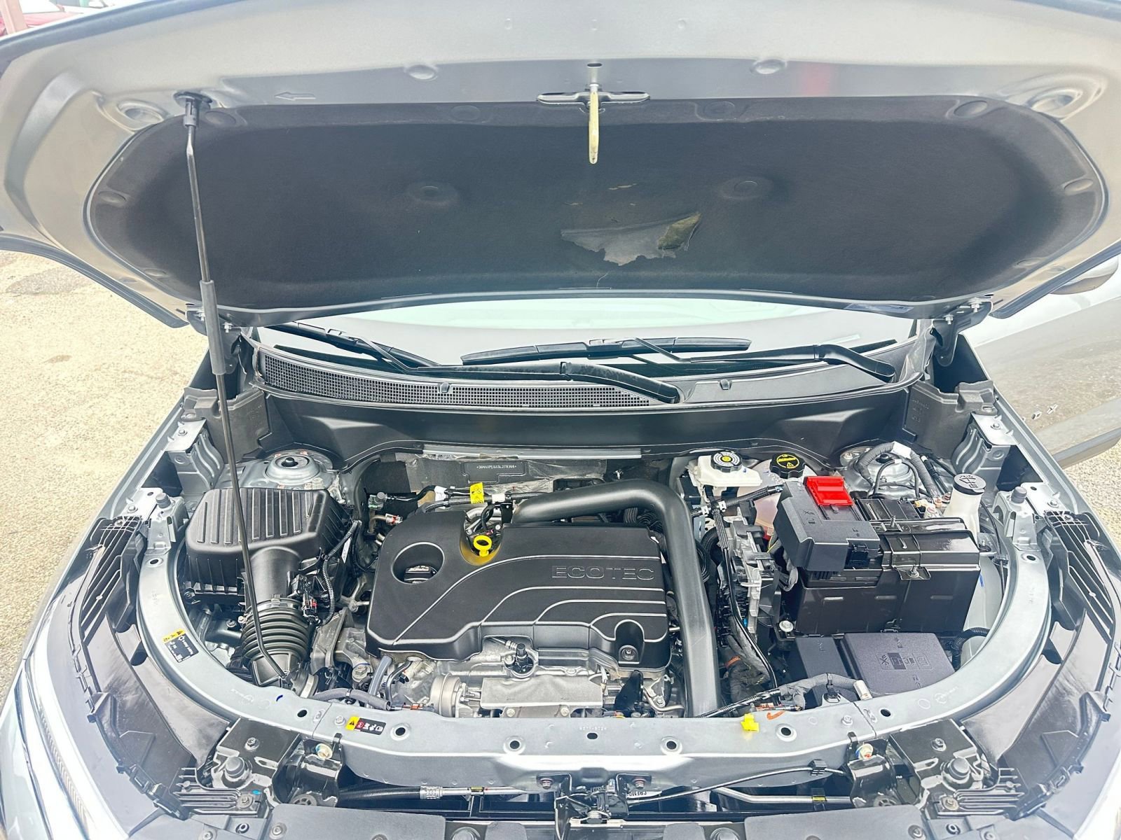 Thumbnail: 2025 Chevrolet Equinox - 32