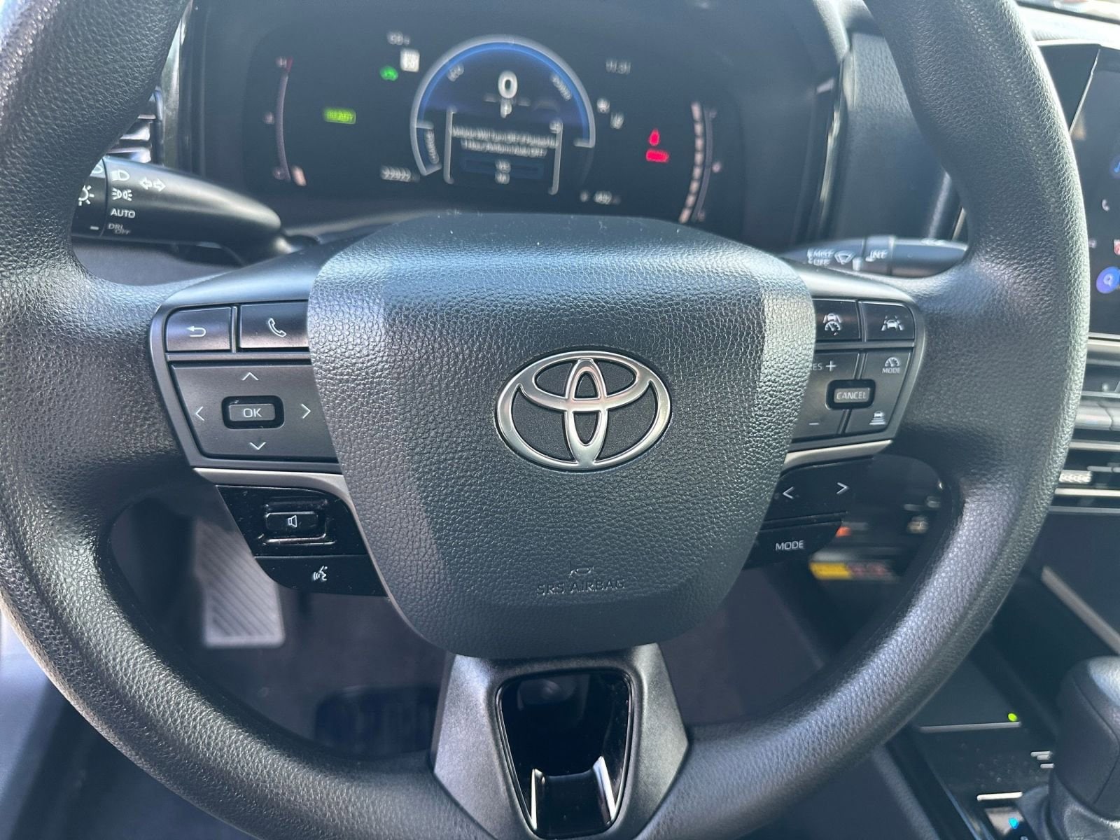 Thumbnail: 2025 Toyota Camry - 27