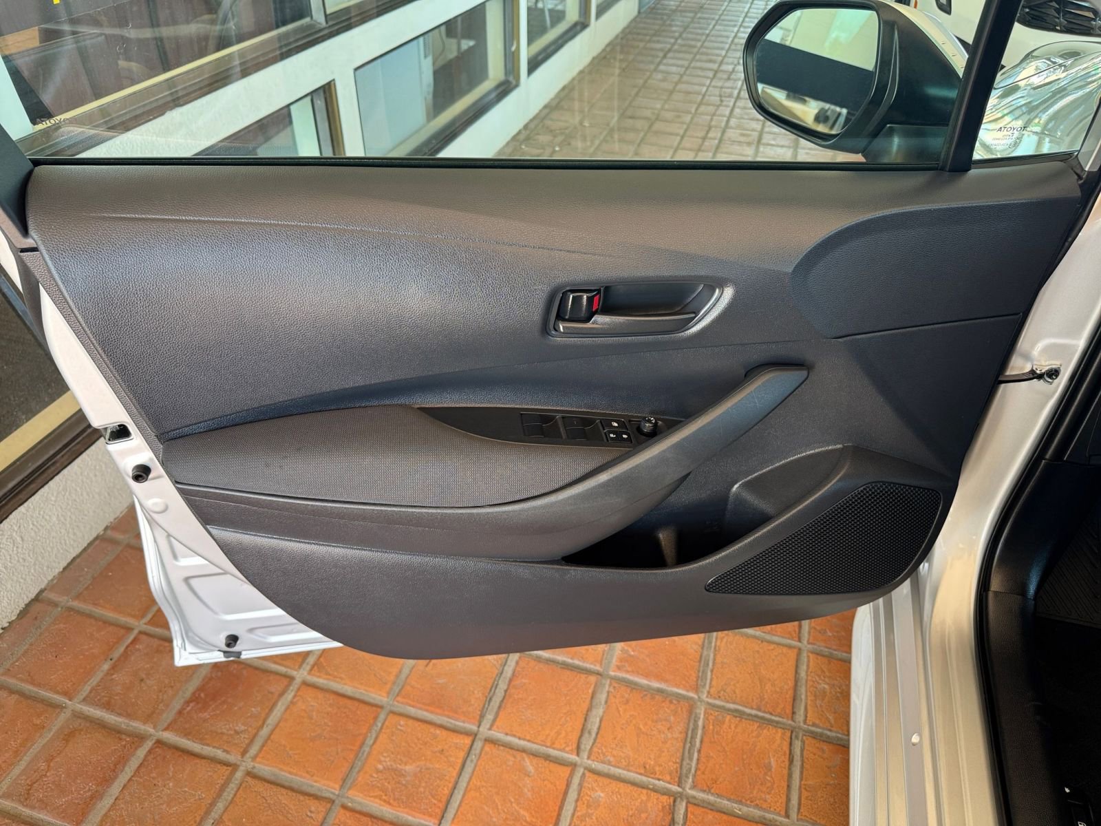 Thumbnail: 2025 Toyota Corolla - 20