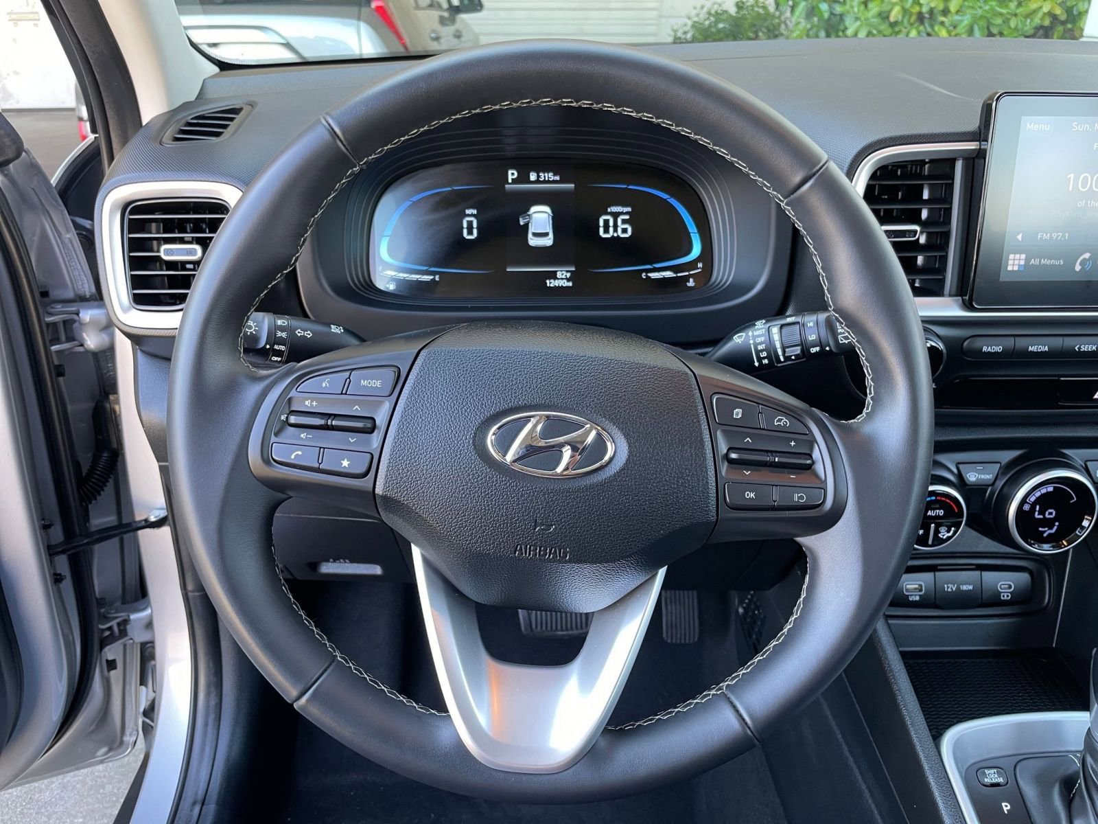 Thumbnail: 2025 Hyundai Venue - 28