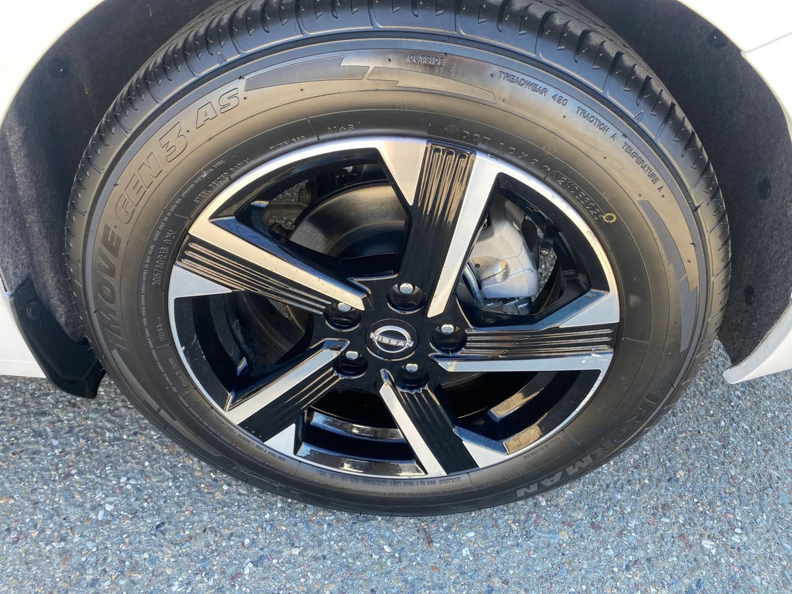 Thumbnail: 2025 Nissan Sentra - 30