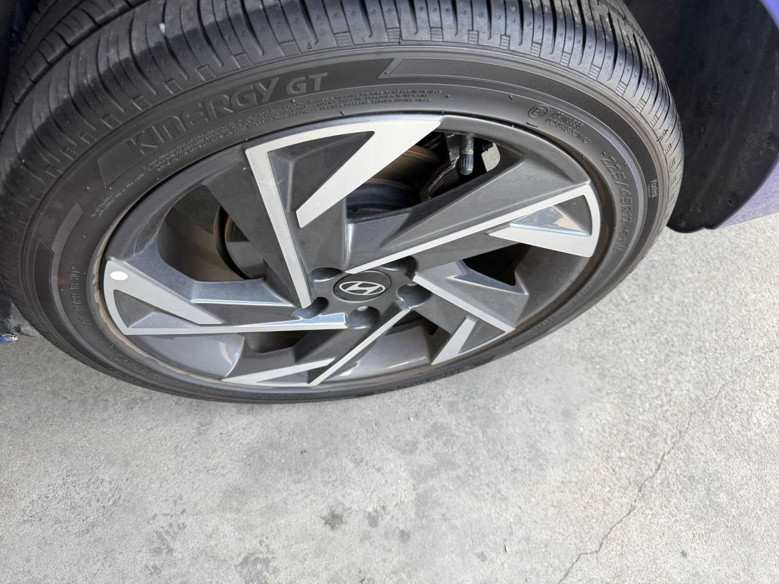 Thumbnail: 2025 Hyundai Elantra - 33