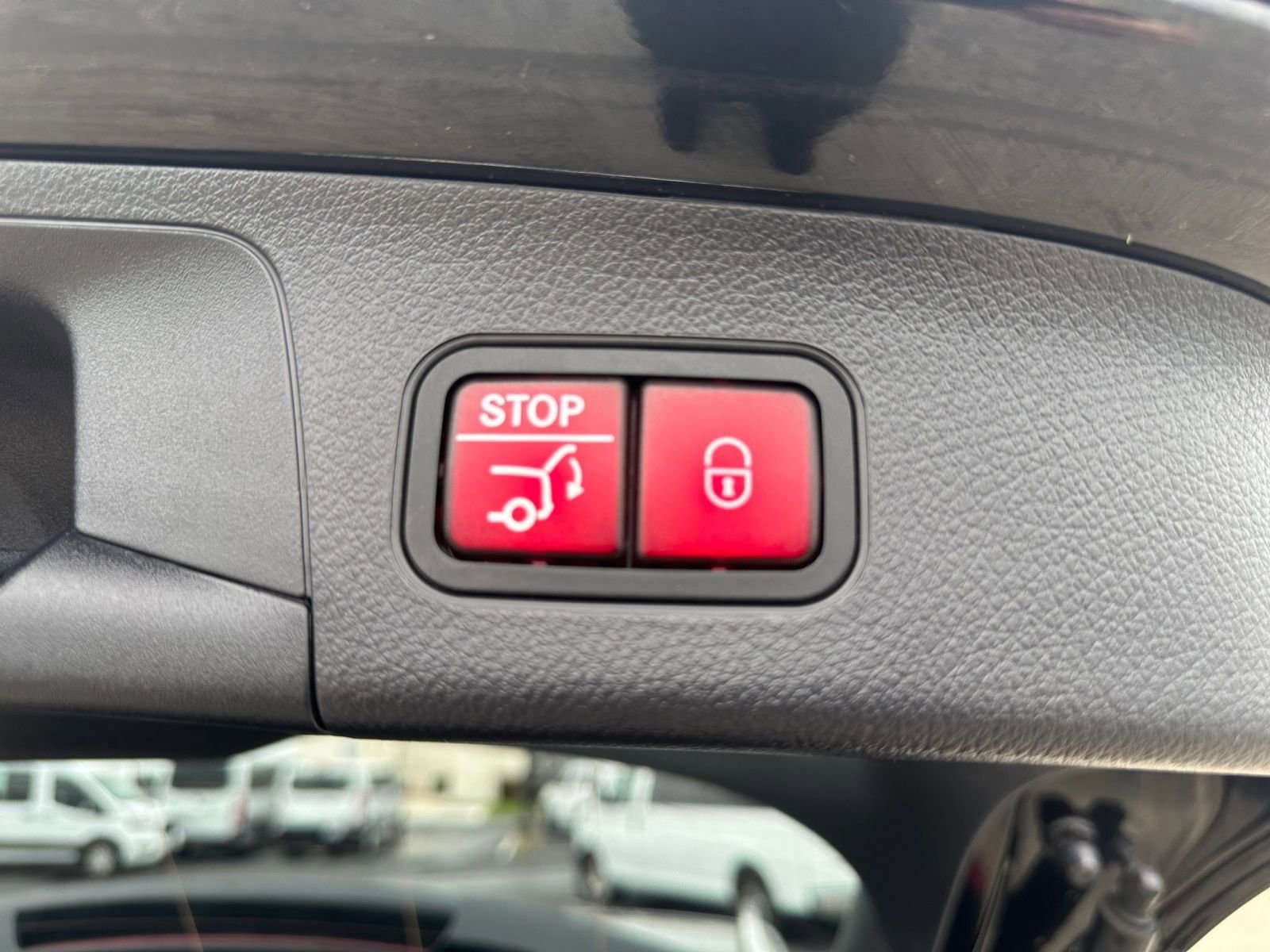 Thumbnail: 2025 Mercedes-Benz GLA - 23