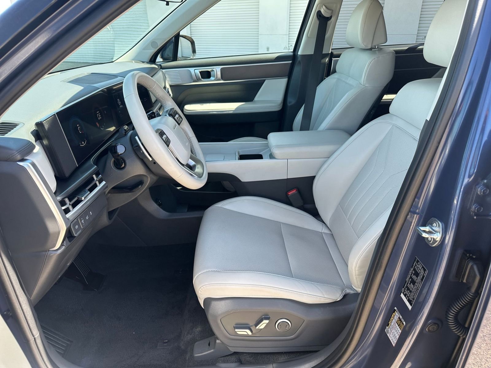 Thumbnail: 2025 Hyundai Santa Fe - 29