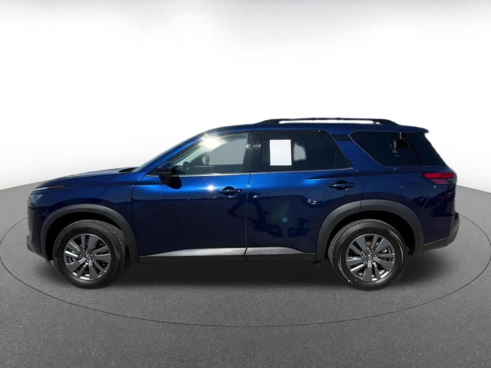 Thumbnail: 2025 Nissan Pathfinder - 9