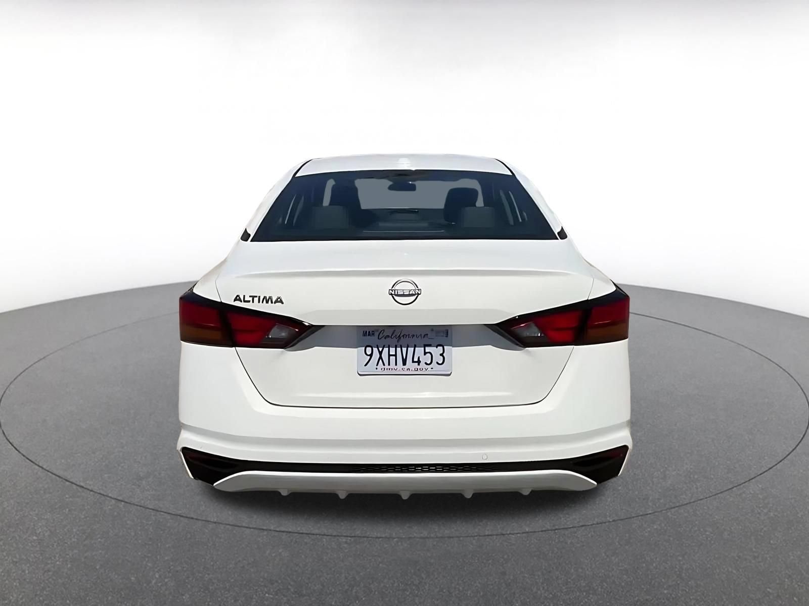 Thumbnail: 2025 Nissan Altima - 12