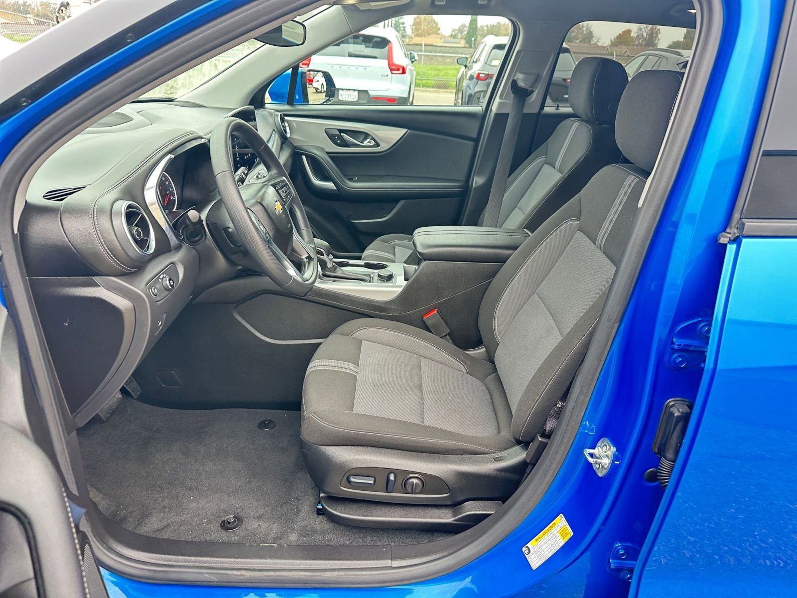 Thumbnail: 2025 Chevrolet Blazer - 27