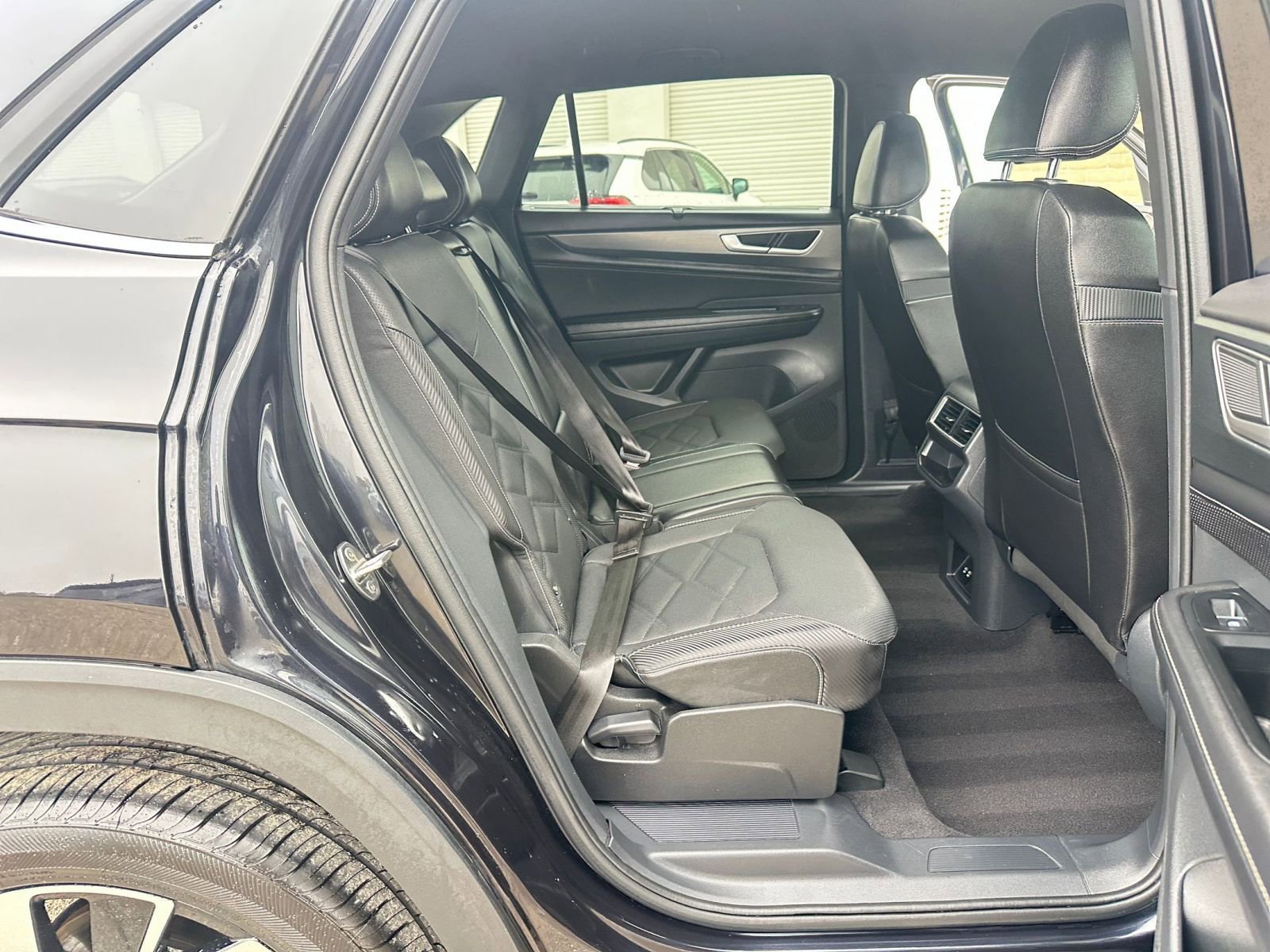 Thumbnail: 2025 Volkswagen Atlas - 25