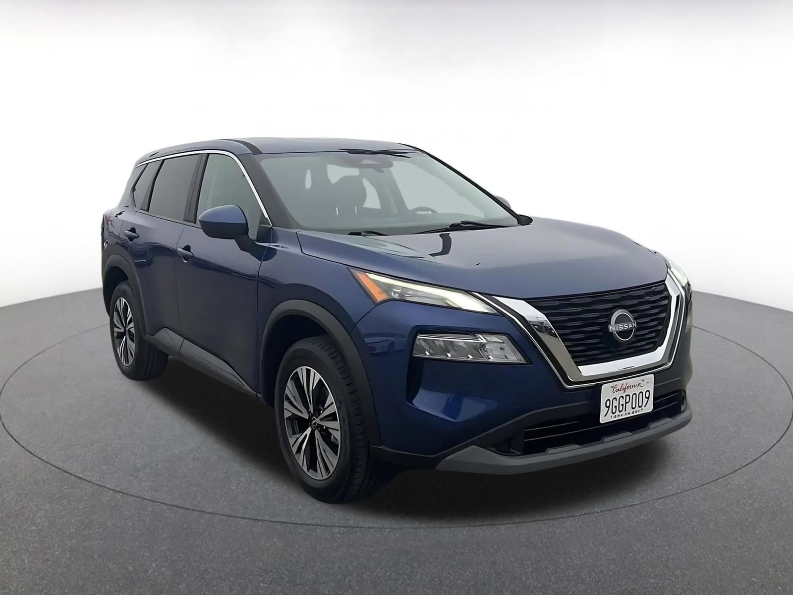 Thumbnail: 2023 Nissan Rogue - 3