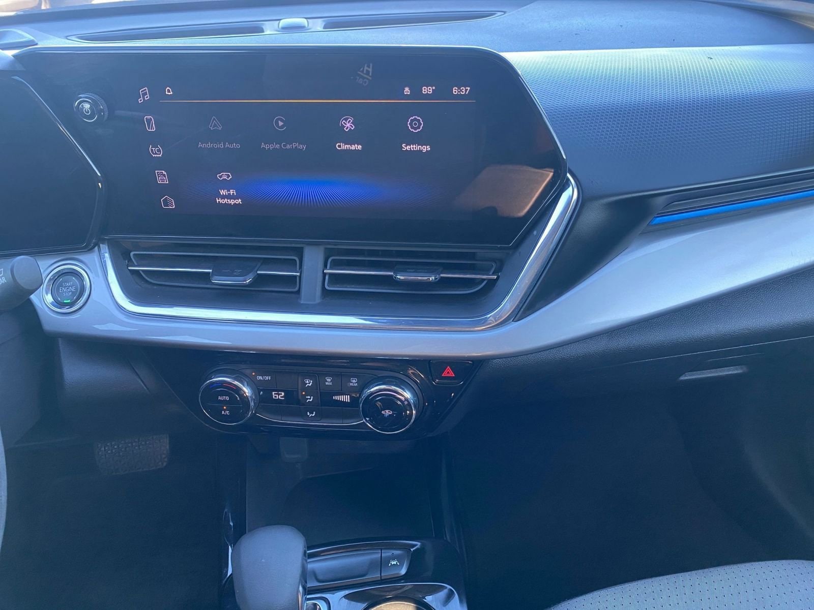 Thumbnail: 2025 Chevrolet Trax - 17