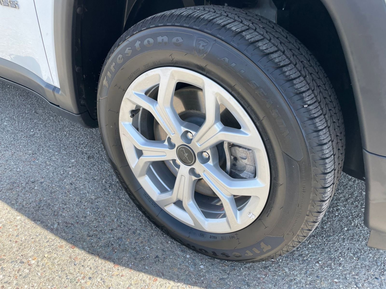 Thumbnail: 2025 Jeep Compass - 29