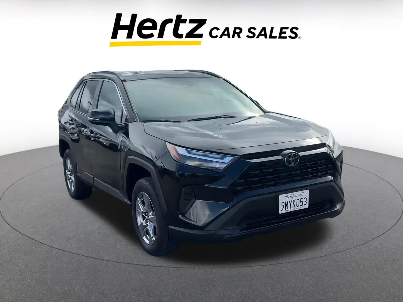2024 Toyota RAV4 XLE 3
