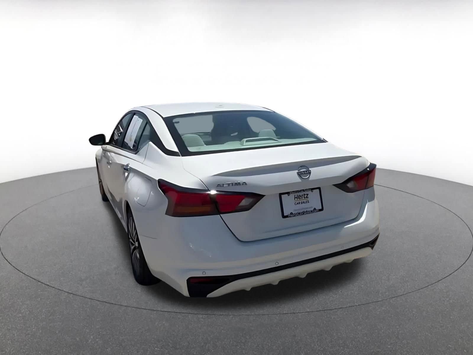Thumbnail: 2025 Nissan Altima - 11