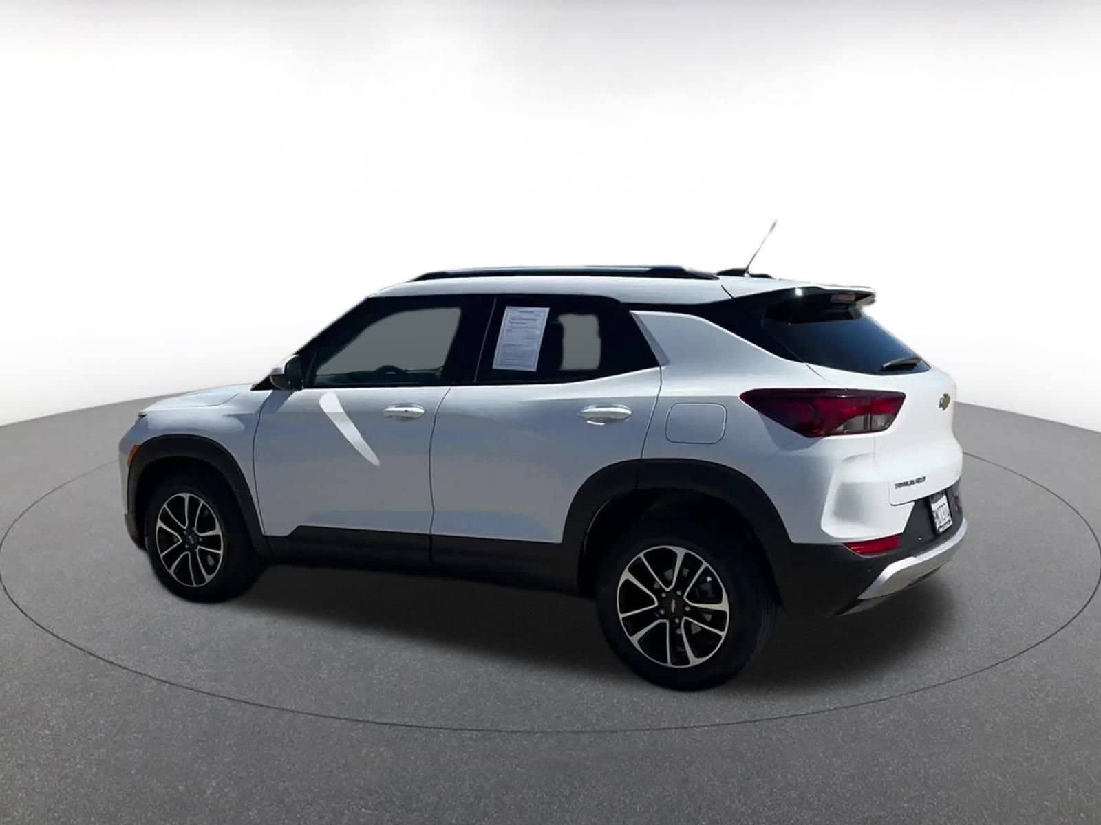 Thumbnail: 2024 Chevrolet TrailBlazer - 10