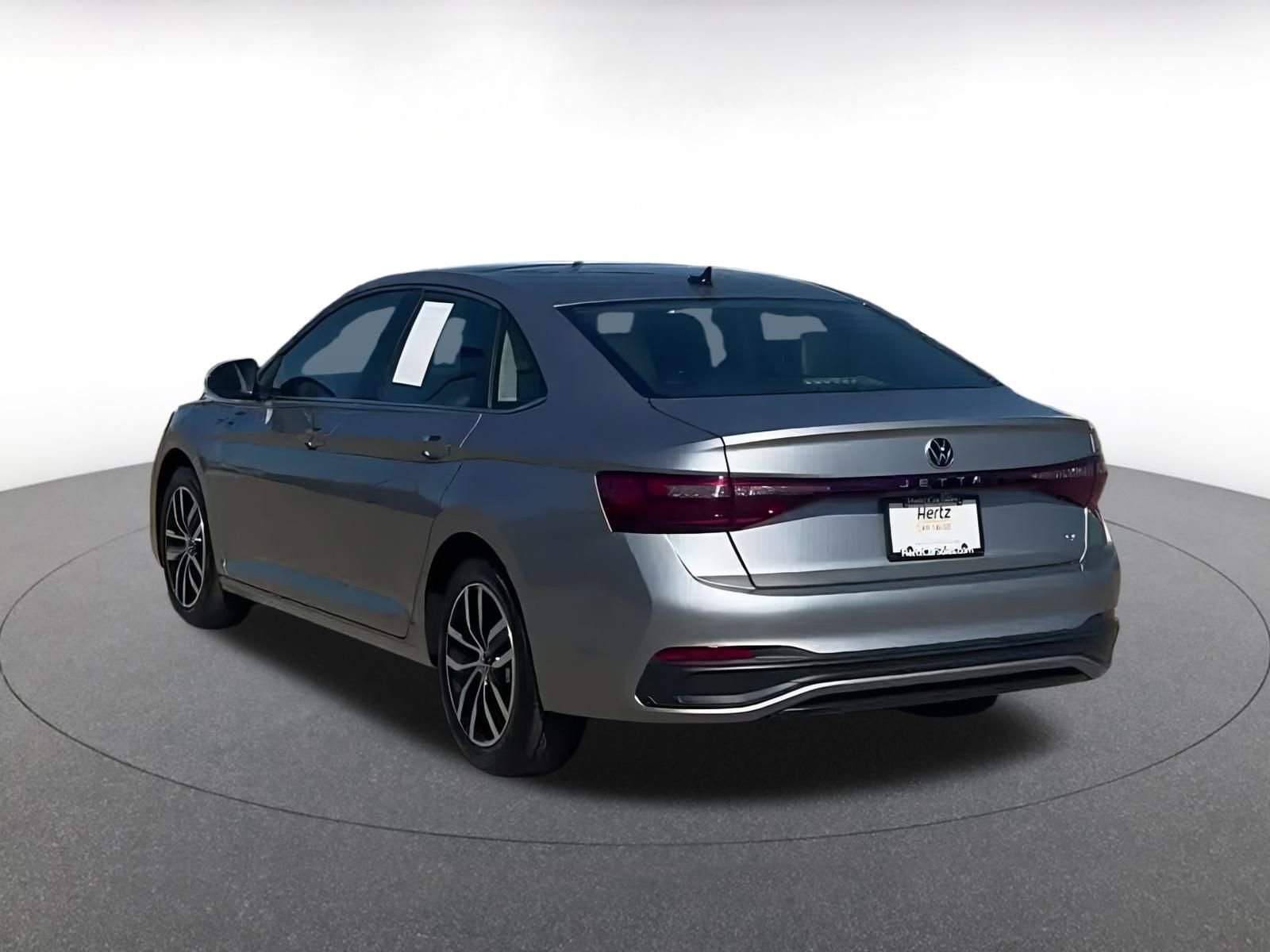 Thumbnail: 2025 Volkswagen Jetta - 4