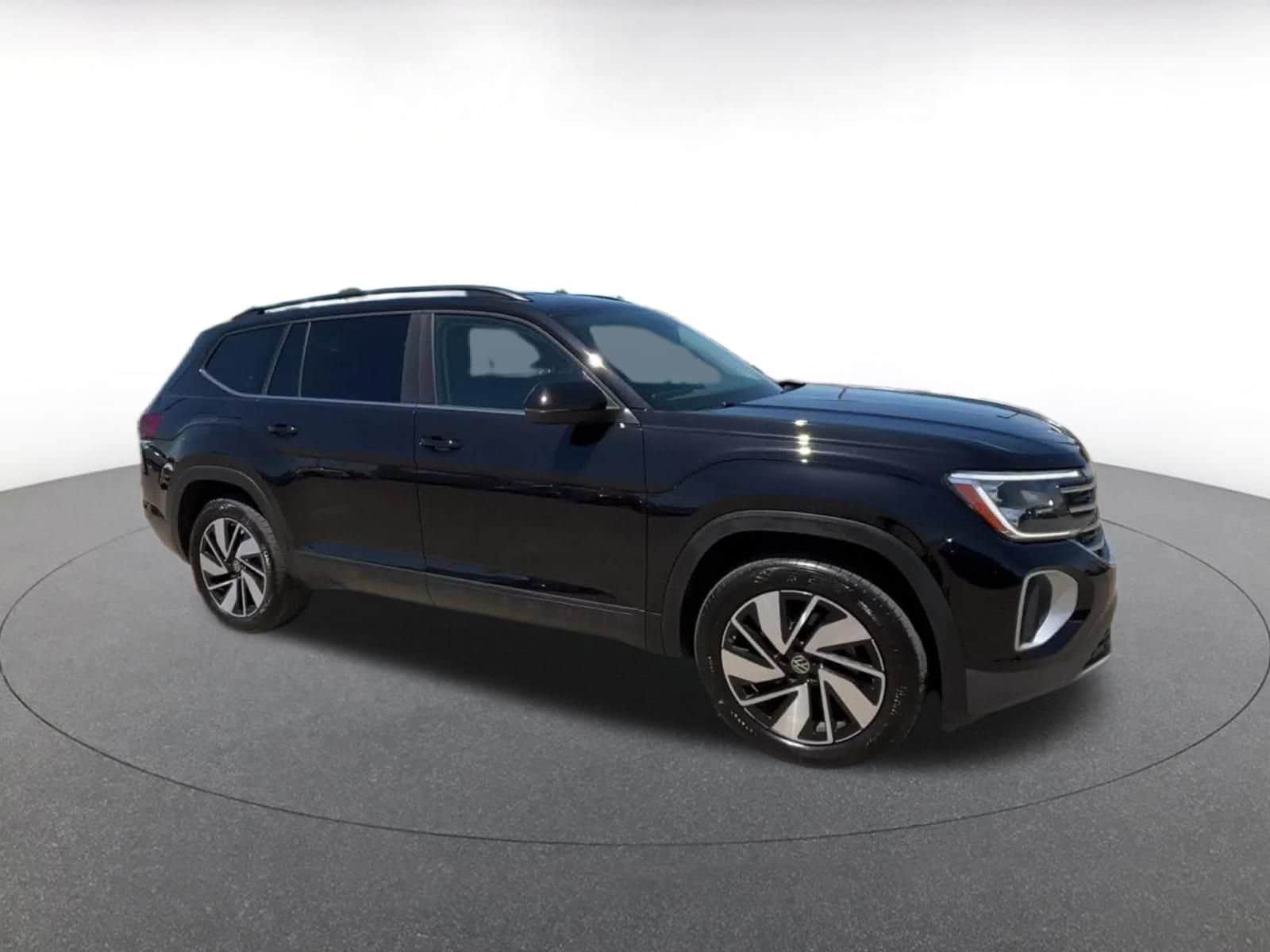 Thumbnail: 2026 Volkswagen Atlas - 2
