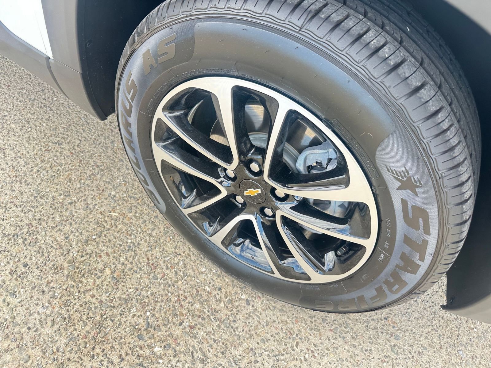 Thumbnail: 2024 Chevrolet TrailBlazer - 30