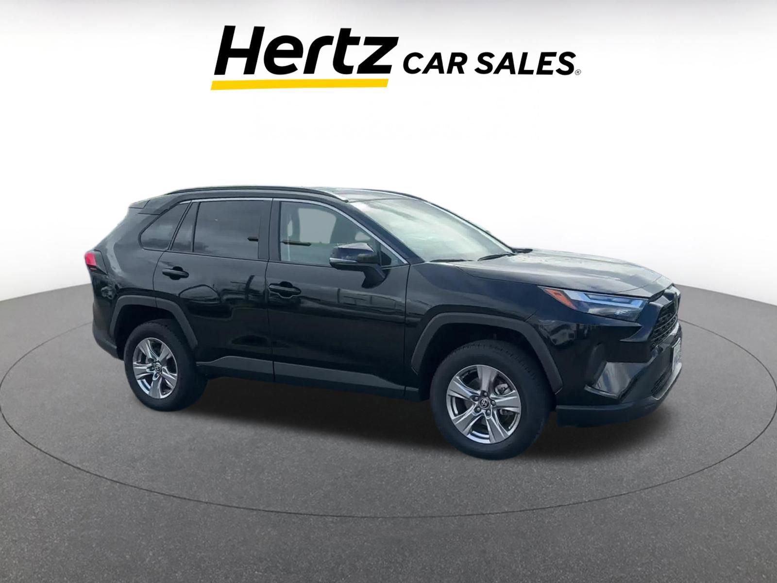 2024 Toyota RAV4 XLE 2