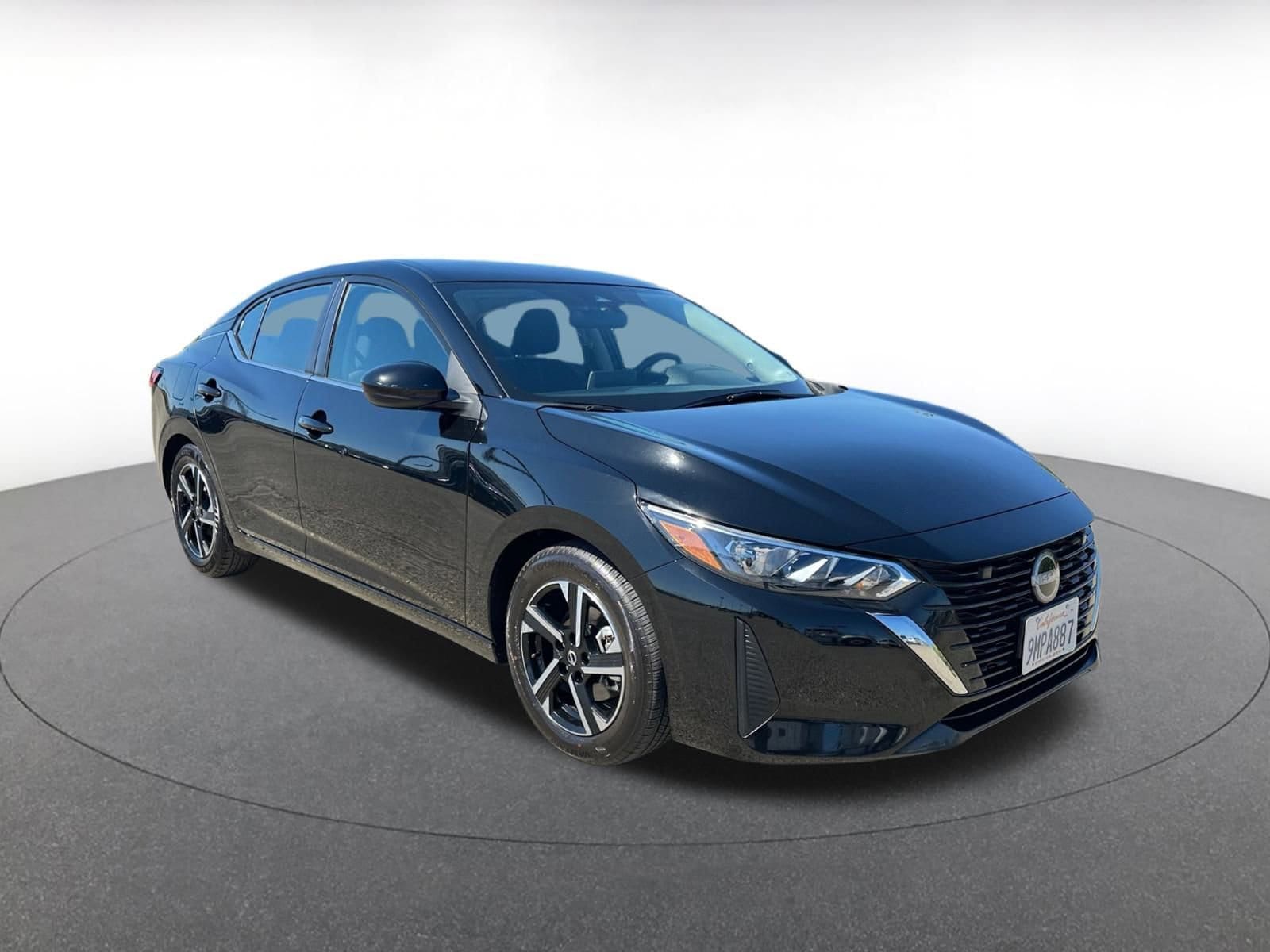 Thumbnail: 2024 Nissan Sentra - 1