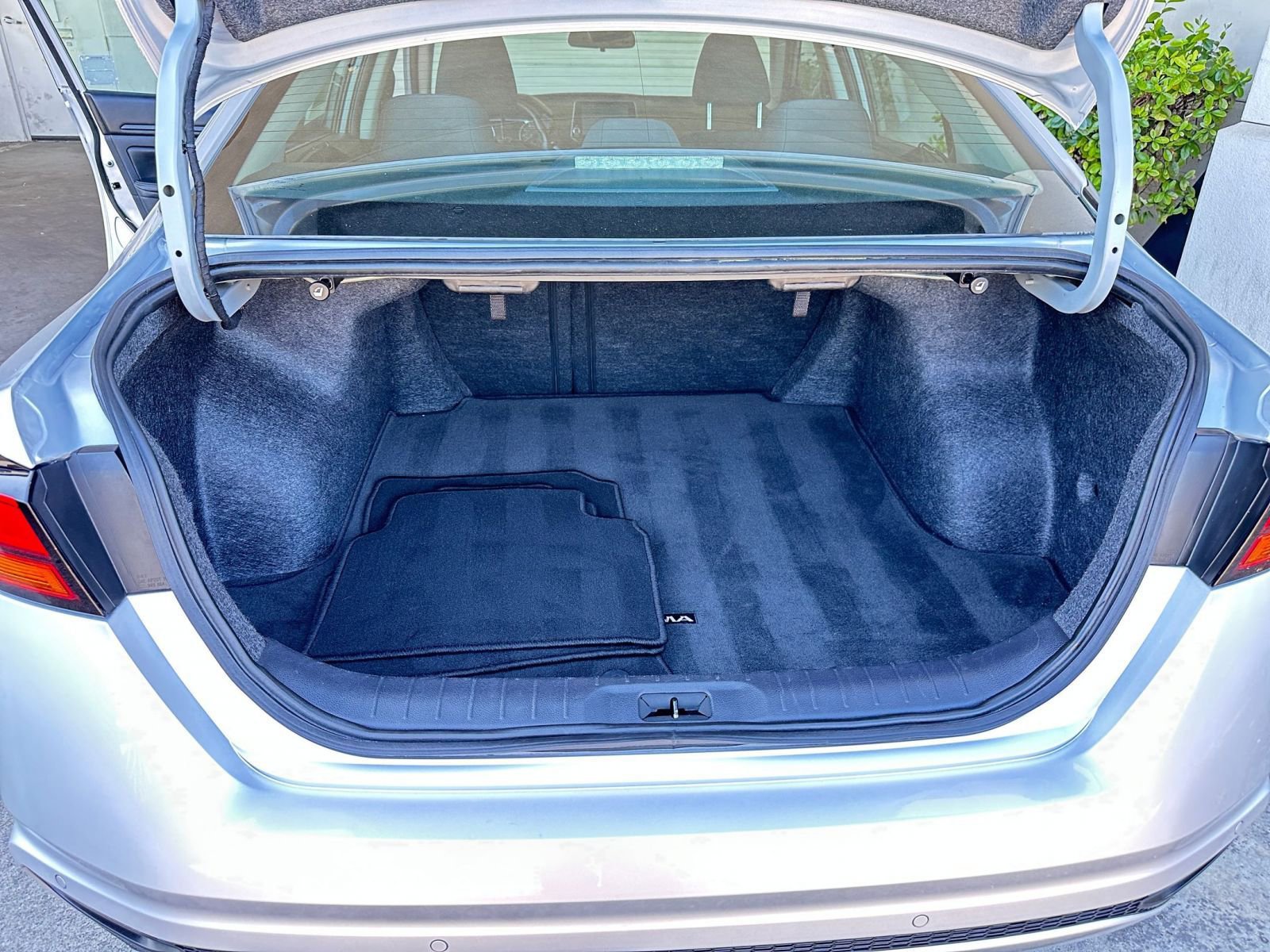 Thumbnail: 2024 Nissan Altima - 31