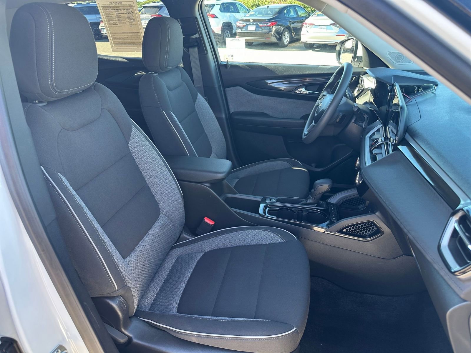 Thumbnail: 2025 Chevrolet TrailBlazer - 35