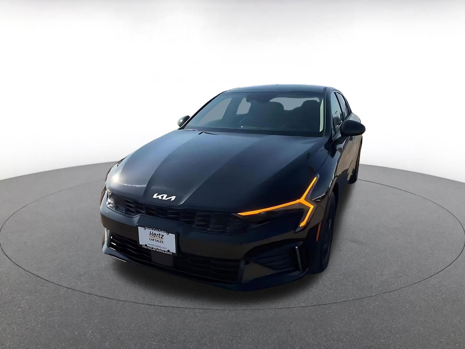 Thumbnail: 2025 Kia K5 - 4