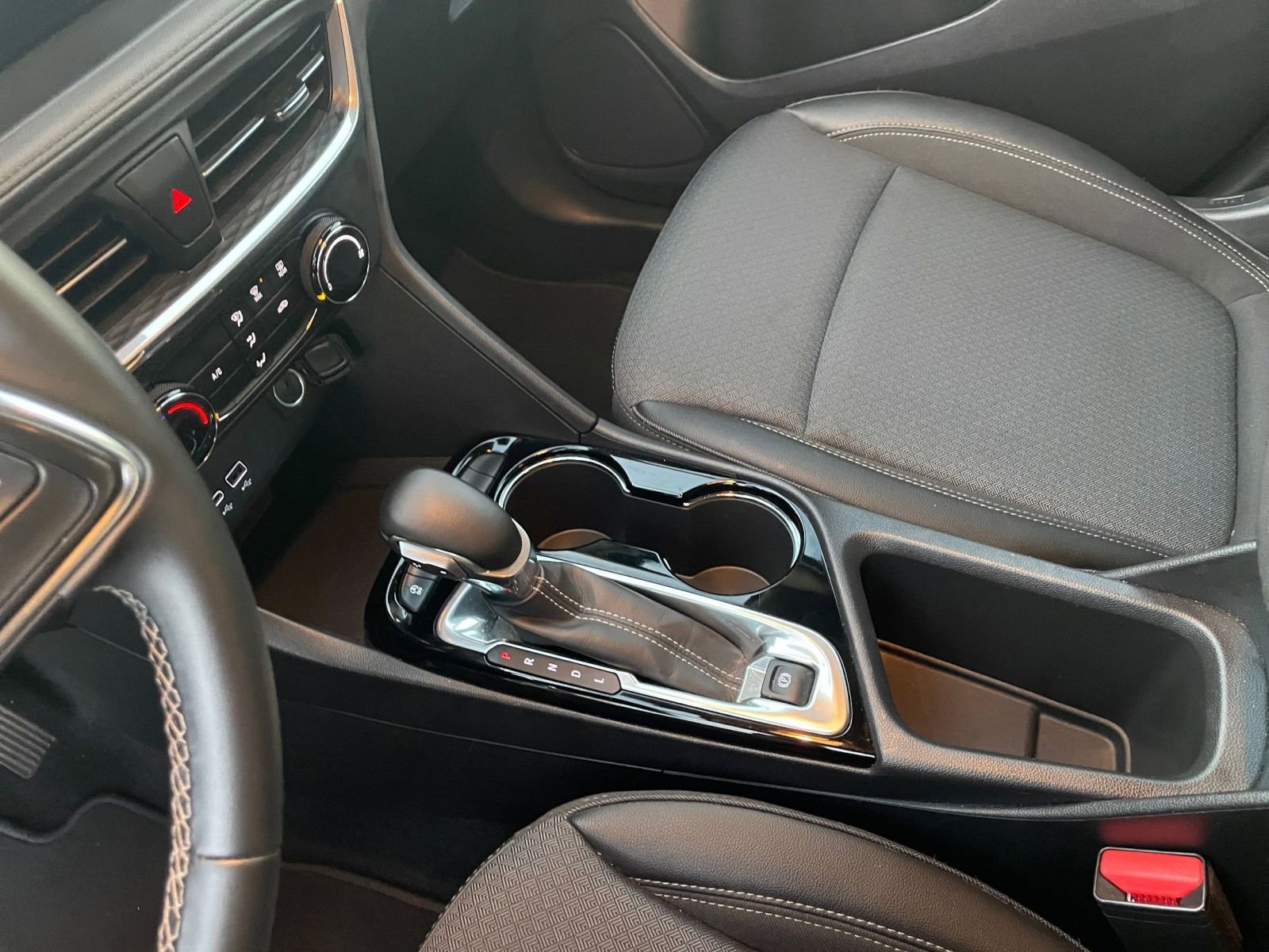 2025 Buick Encore GX Preferred - Photo 39