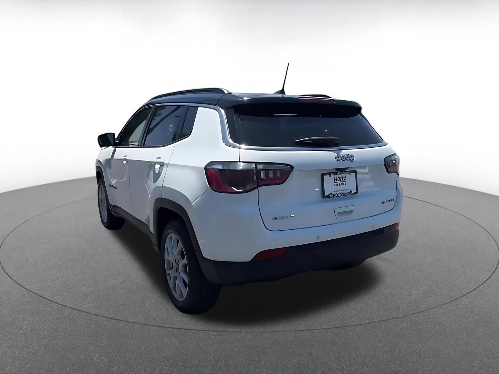 Thumbnail: 2025 Jeep Compass - 10