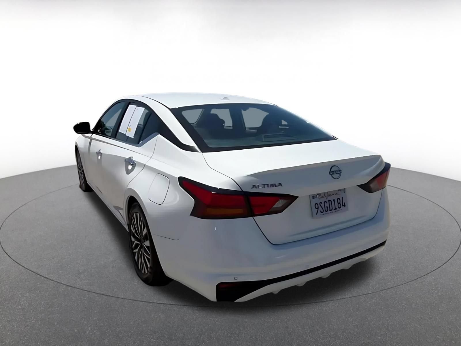 Thumbnail: 2025 Nissan Altima - 11