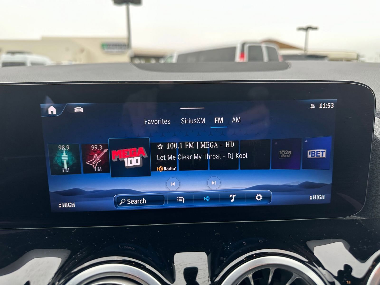 Thumbnail: 2025 Mercedes-Benz GLA - 21