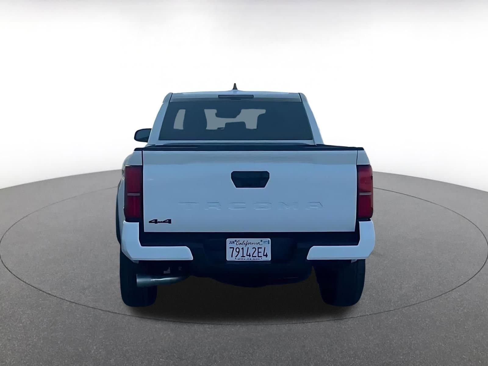 Thumbnail: 2025 Toyota Tacoma - 12