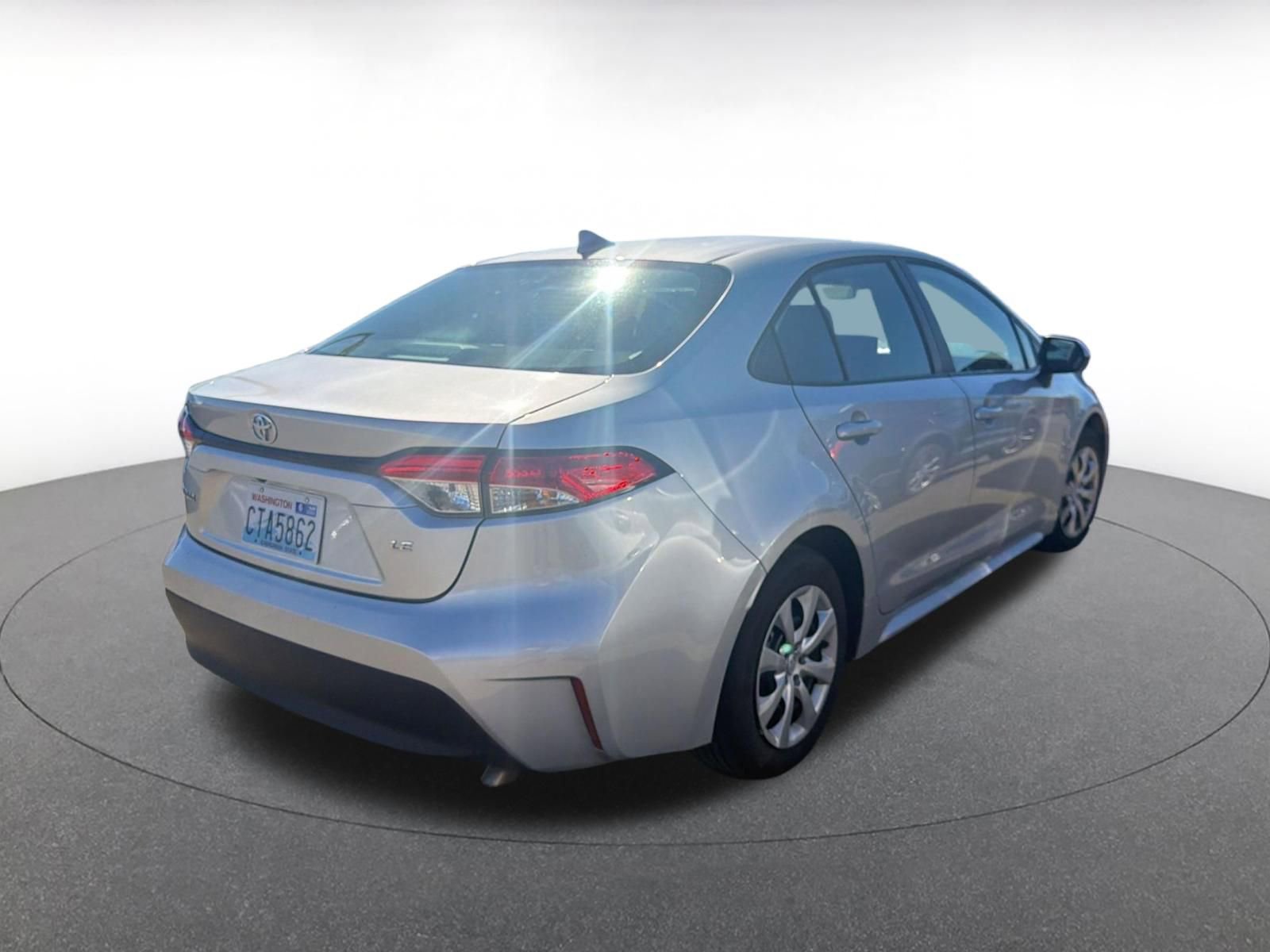 Thumbnail: 2025 Toyota Corolla - 4