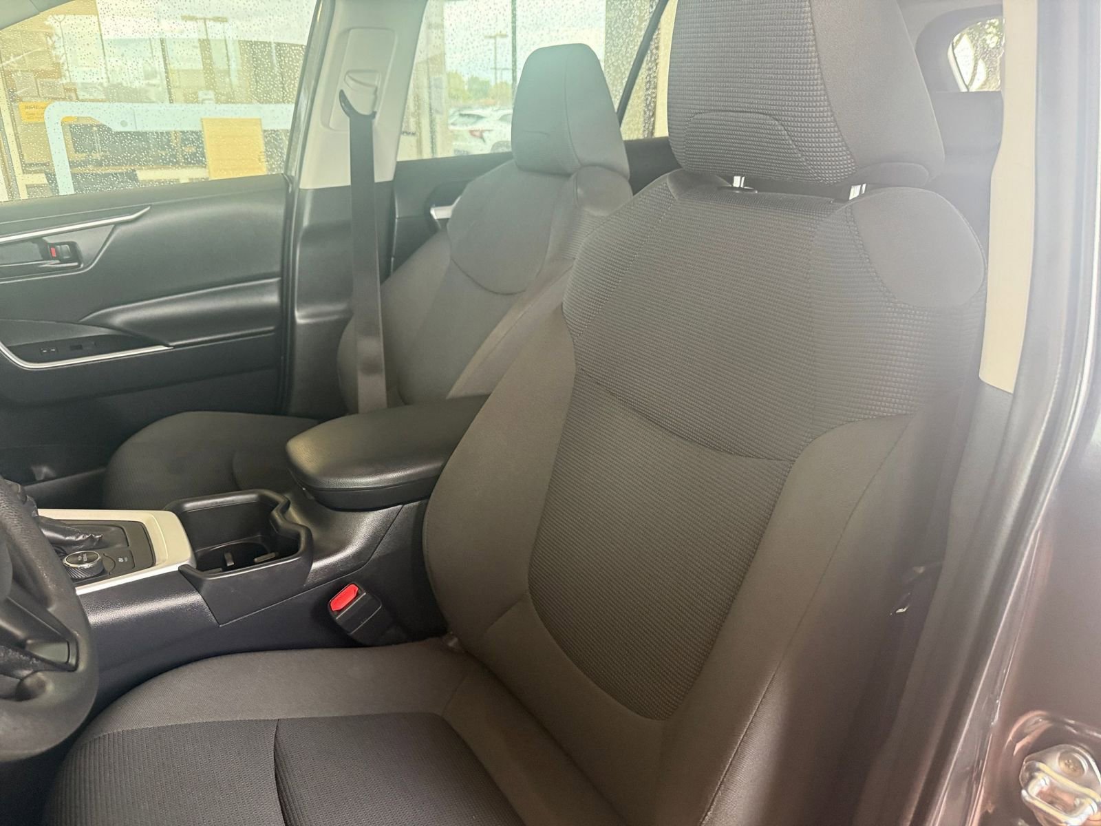 Thumbnail: 2025 Toyota RAV4 - 35