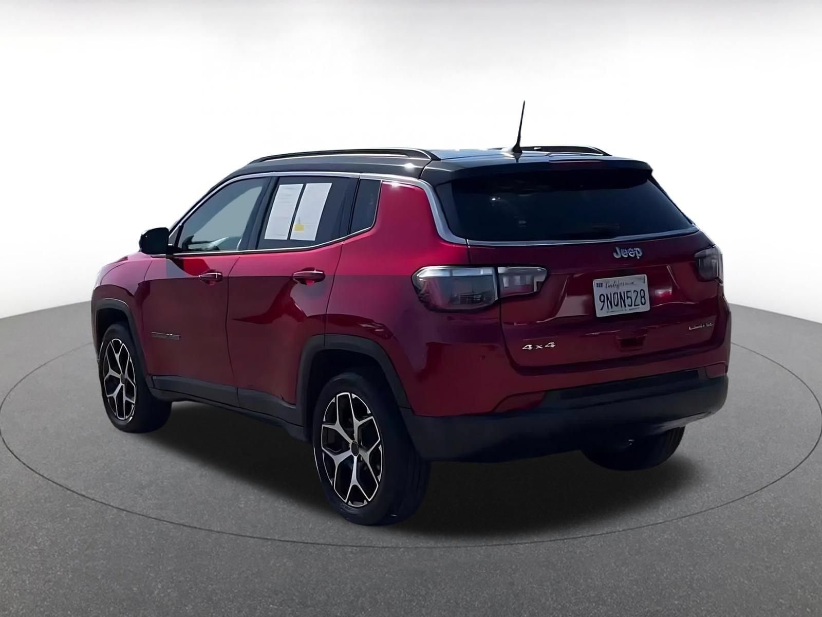 Thumbnail: 2025 Jeep Compass - 8