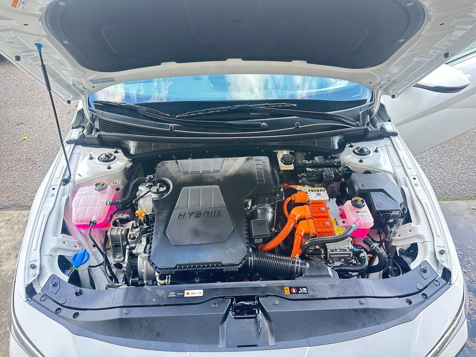 Thumbnail: 2025 Hyundai Elantra - 33