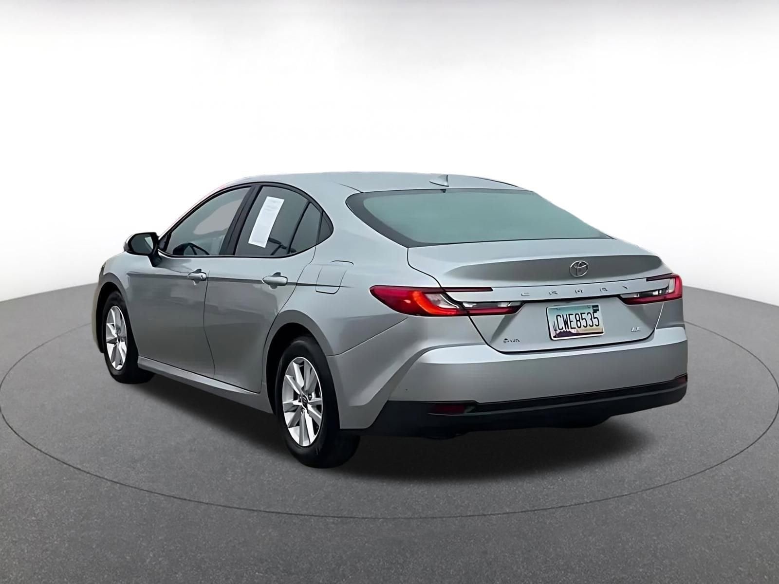 Thumbnail: 2025 Toyota Camry - 11