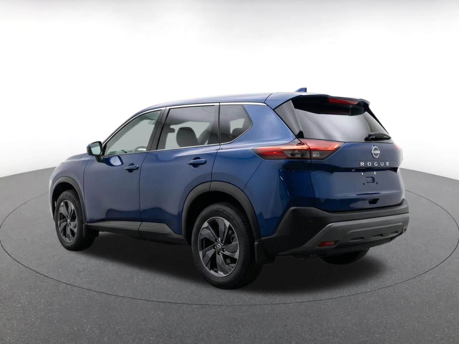 Thumbnail: 2025 Nissan Rogue - 7