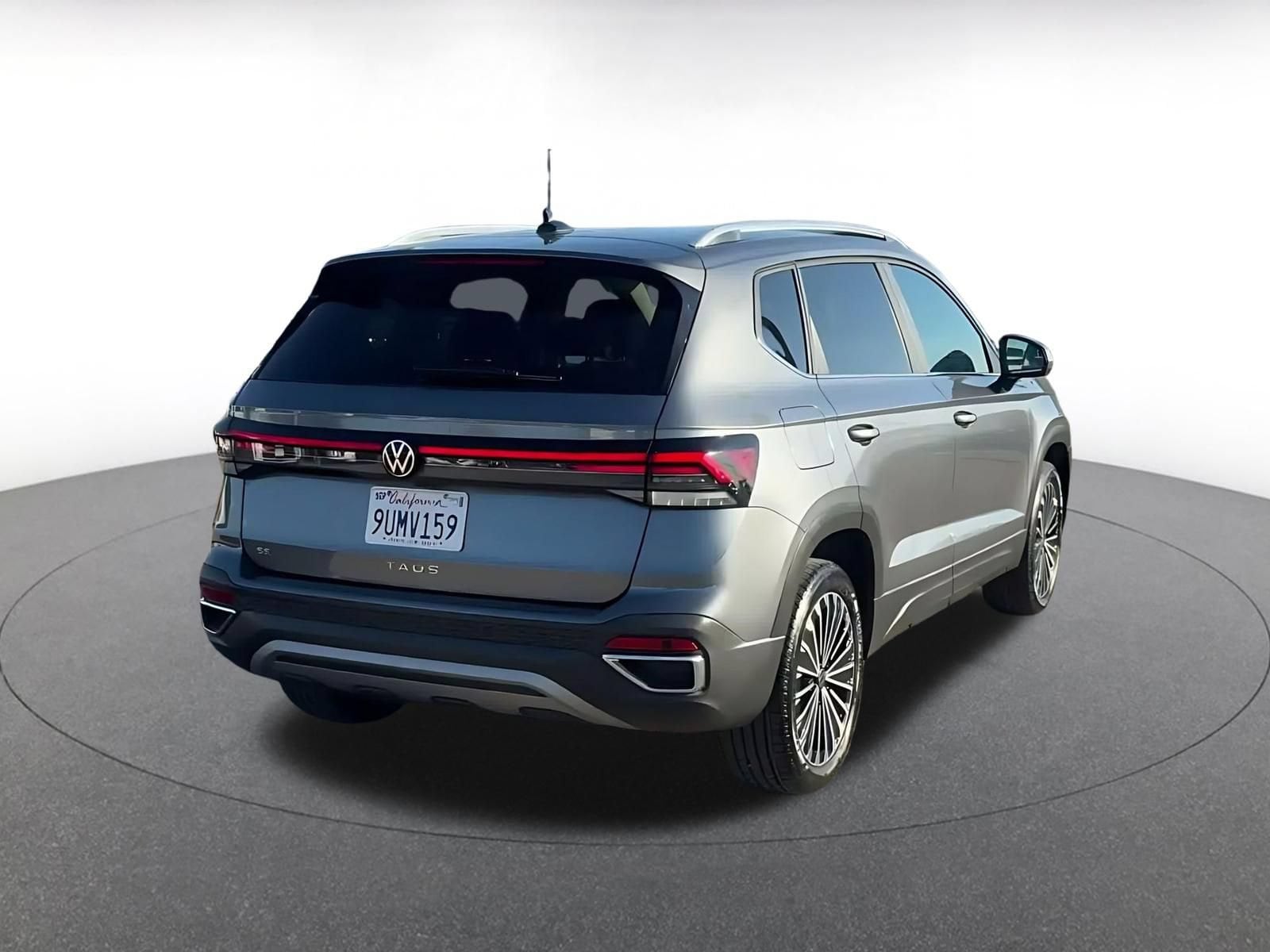 Thumbnail: 2026 Volkswagen Taos - 12