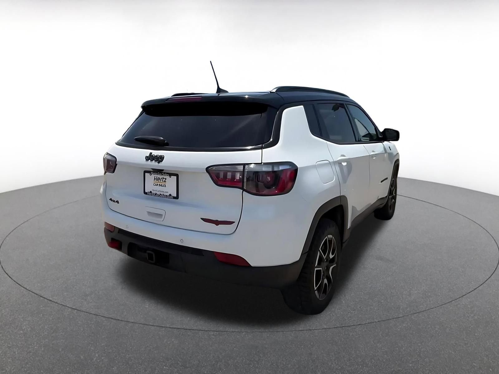 Thumbnail: 2025 Jeep Compass - 15