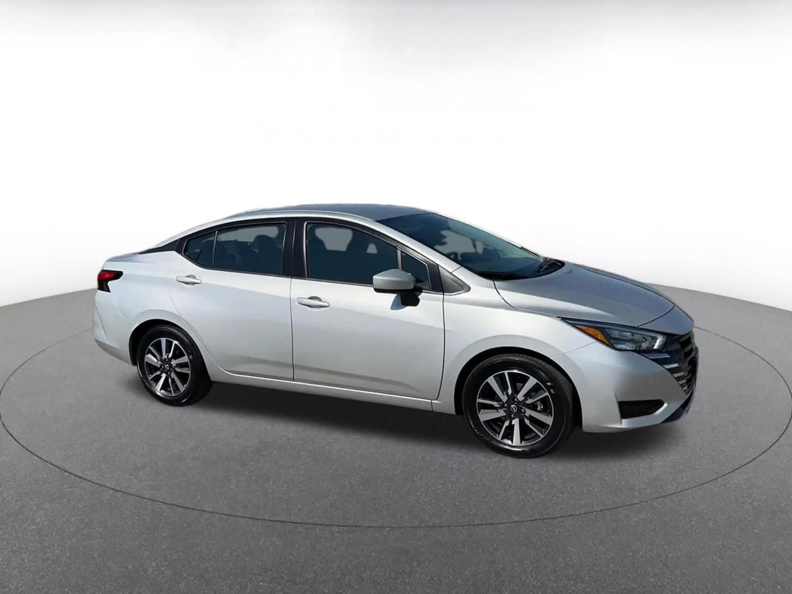 Thumbnail: 2025 Nissan Versa - 2